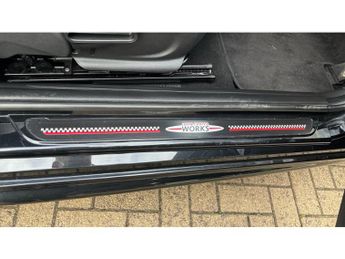 MINI Hatchback 1.5 Cooper Sport 3dr Auto [Comfort/Nav Pack] Petrol Hatchback