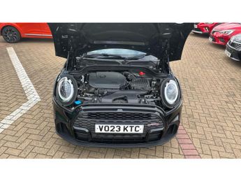 MINI Hatchback 1.5 Cooper Sport 3dr Auto [Comfort/Nav Pack] Petrol Hatchback