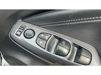 Nissan Juke 1.0 DiG-T 114 N-Connecta 5dr DCT Petrol Hatchback