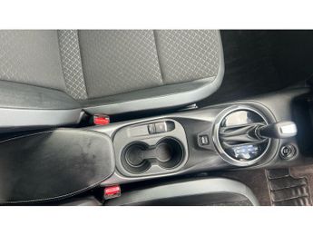 Nissan Juke 1.0 DiG-T 114 N-Connecta 5dr DCT Petrol Hatchback