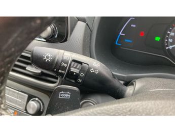 Hyundai KONA 150kW Premium SE 64kWh 5dr Auto Electric Hatchback