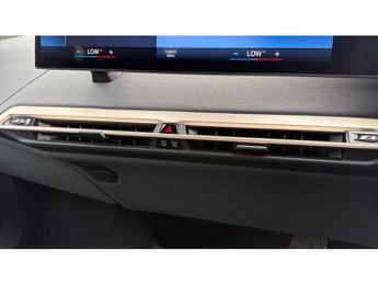 BMW iX 240kW xDrive40 M Sport 76.6kWh 5dr Auto Electric Estate