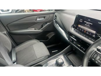 Nissan Qashqai 1.3 DiG-T MH 158 Premiere Edition 5dr Xtronic Petrol Hatchback