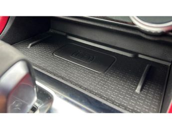 Jaguar F-Pace 2.0 D200 R-Dynamic SE Black 5dr Auto AWD Diesel Estate