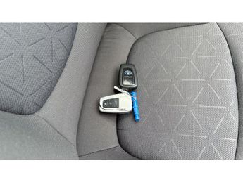 Toyota RAV4 2.5 VVT-i Hybrid Design 5dr CVT 2WD Hybrid Estate