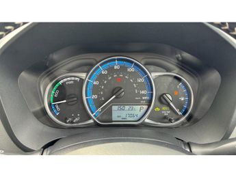 Toyota Yaris 1.5 Hybrid Design 5dr CVT Hybrid Hatchback
