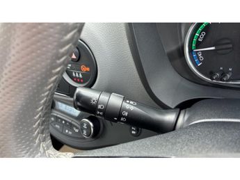 Toyota Yaris 1.5 Hybrid Design 5dr CVT Hybrid Hatchback