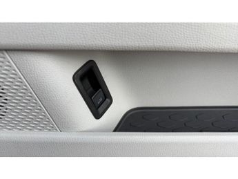 Volkswagen ID. Buzz 150kW Style Pro 77kWh 5dr Auto Electric Estate