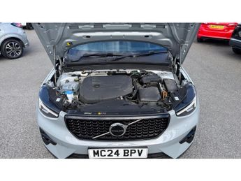 Volvo XC40 2.0 B3P Plus Dark 5dr Auto Petrol Estate