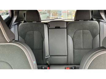 Volvo XC40 2.0 B4P Ultra Black Edition 5dr Auto Petrol Estate