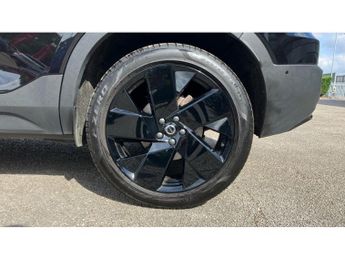 Volvo XC40 2.0 B4P Ultra Black Edition 5dr Auto Petrol Estate