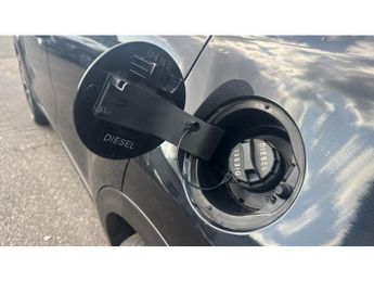 Kia Sportage 1.7 CRDi ISG 3 5dr DCT Auto [Panoramic Roof] Diesel Estate