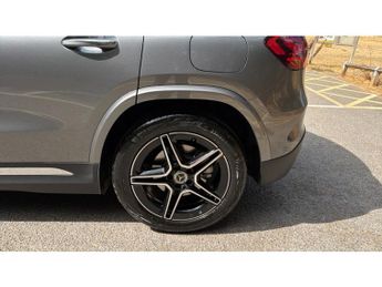 Mercedes-Benz GLA 220d 4Matic AMG Line Executive 5dr Auto Diesel Hatchback