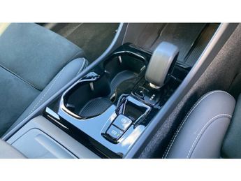 Volvo XC40 2.0 B4P Ultra Black Edition 5dr Auto Petrol Estate