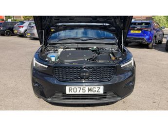 Volvo XC40 2.0 B4P Ultra Black Edition 5dr Auto Petrol Estate