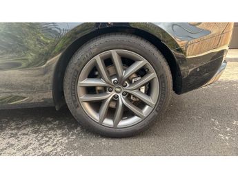 Land Rover Range Rover Sport 3.0 D300 Dynamic SE 5dr Auto Diesel Estate
