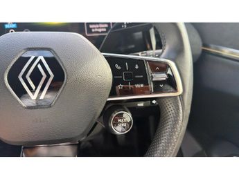 Renault Megane E-Tech EV60 160kW Iconic 60kWh Optimum Charge 5dr Auto Electric Hatchba