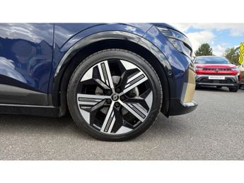 Renault Megane E-Tech EV60 160kW Iconic 60kWh Optimum Charge 5dr Auto Electric Hatchba