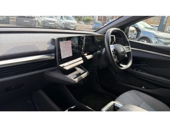 Renault Megane E-Tech EV60 160kW Iconic 60kWh Optimum Charge 5dr Auto Electric Hatchba