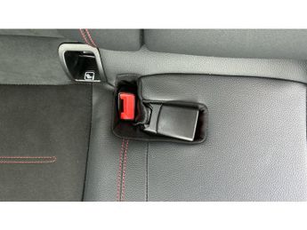 Mercedes-Benz GLA 220d 4Matic AMG Line Executive 5dr Auto Diesel Hatchback