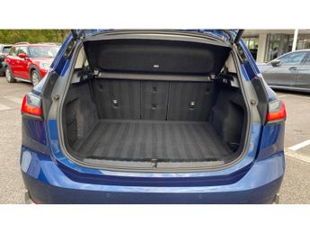 BMW 2 Series 223i MHT Luxury 5dr DCT Petrol Hatchback