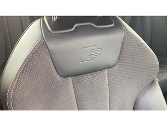 Audi A4 40 TDI Quattro Black Edition 5dr S Tronic Diesel Estate