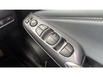 Nissan Juke 1.0 DiG-T 114 N-Connecta 5dr DCT Petrol Hatchback