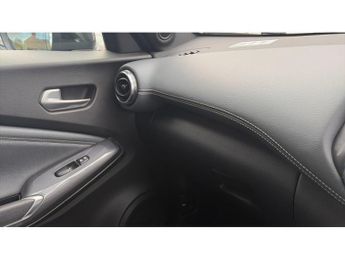 Nissan Juke 1.0 DiG-T 114 N-Connecta 5dr DCT Petrol Hatchback