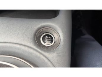 Nissan Juke 1.0 DiG-T 114 N-Connecta 5dr DCT Petrol Hatchback