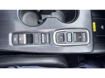 Honda Civic 2.0 eHEV Advance 5dr CVT Hybrid Hatchback