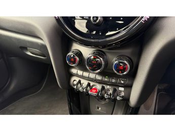 MINI Hatchback 1.5 Cooper Exclusive 5dr Auto Petrol Hatchback