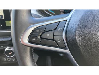 Renault Clio 1.6 E-TECH full hybrid 145 Techno 5dr Auto Hybrid Hatchback