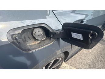 Volkswagen Golf 1.5 eTSI 150 R-Line 5dr DSG Petrol Hatchback