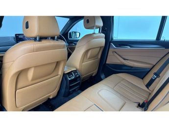 BMW 5 Series 530e xDrive M Sport 5dr Auto [Pro Pack] Estate