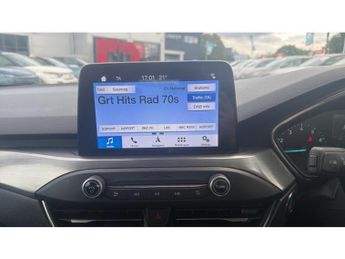 Ford Focus 1.0 EcoBoost 125 Titanium 5dr Auto Petrol Hatchback