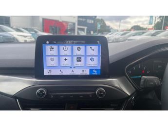 Ford Focus 1.0 EcoBoost 125 Titanium 5dr Auto Petrol Hatchback