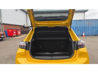 Peugeot 208 1.2 PureTech 100 Allure Premium + 5dr EAT8 Petrol Hatchback
