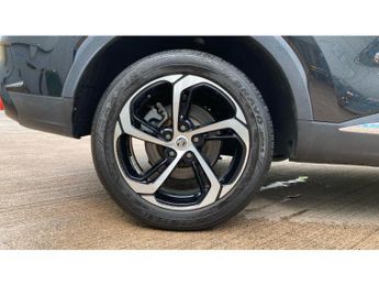 MG HS 1.5 T-GDI Trophy 5dr DCT Petrol Hatchback