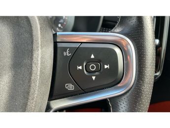 Volvo XC40 1.5 T3 [163] R DESIGN 5dr Geartronic Petrol Estate