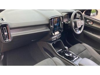 Volvo XC40 2.0 B3P Plus Dark 5dr Auto Petrol Estate