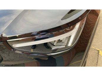 Volvo XC40 2.0 B3P Plus Dark 5dr Auto Petrol Estate