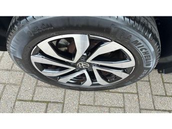 Volkswagen T-Roc 1.5 TSI EVO Active 5dr DSG Petrol Hatchback