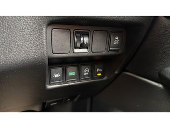 Nissan Qashqai 1.6 dCi Acenta Premium 5dr Xtronic Diesel Hatchback