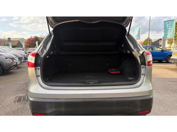 Nissan Qashqai 1.6 dCi Acenta Premium 5dr Xtronic Diesel Hatchback