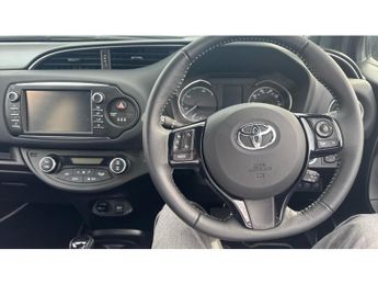 Toyota Yaris 1.5 Hybrid Excel 5dr CVT [Nav] Hybrid Hatchback