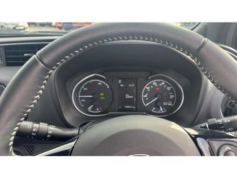 Toyota Yaris 1.5 Hybrid Excel 5dr CVT [Nav] Hybrid Hatchback