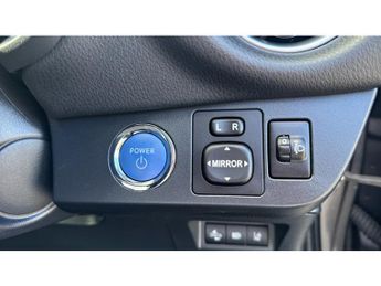 Toyota Yaris 1.5 Hybrid Y20 5dr CVT [Bi-tone] Hybrid Hatchback