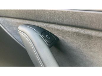 Tesla Model Y RWD 5dr Auto Electric Hatchback