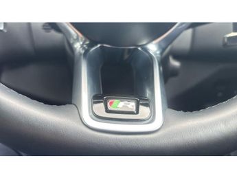 Jaguar F-Pace 2.0 D200 R-Dynamic Black 5dr Auto AWD Diesel Estate