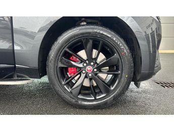 Jaguar F-Pace 2.0 D200 R-Dynamic Black 5dr Auto AWD Diesel Estate